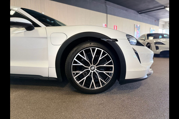 Porsche Taycan Cross Turismo 4 93 kWh-SOH 90%-PANORAMA-ADAP. STOELEN 18 VOUDIG-1e EIGENAAR-VOLLEDIG ONDERHOUDEN