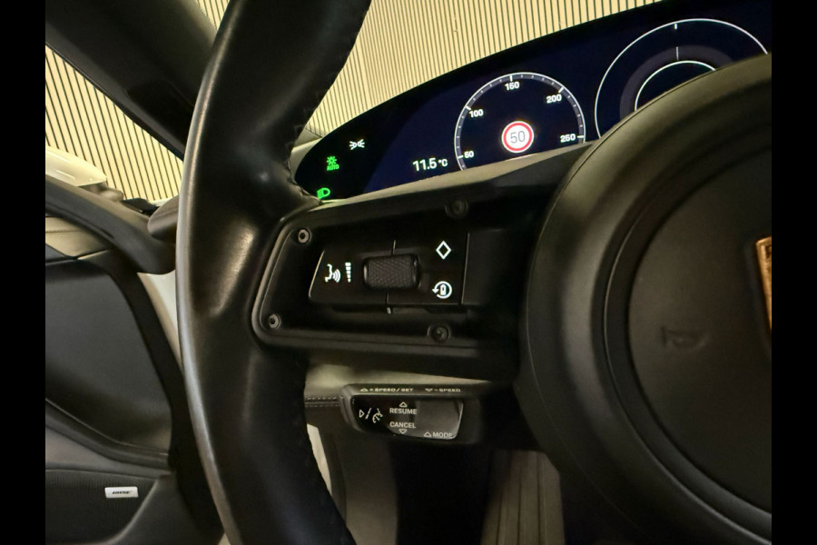 Porsche Taycan Cross Turismo 4 93 kWh-SOH 90%-PANORAMA-ADAP. STOELEN 18 VOUDIG-1e EIGENAAR-VOLLEDIG ONDERHOUDEN
