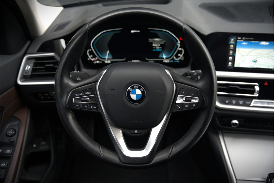 BMW 3 Serie Touring 320e xDrive Business Edition Plus Sport | Laser Led | Vol Leer | Stuurverwarming | Stoelverwarming | Keyless | Head-Up Display | Apple Carplay | Navigatie | SOH 86%