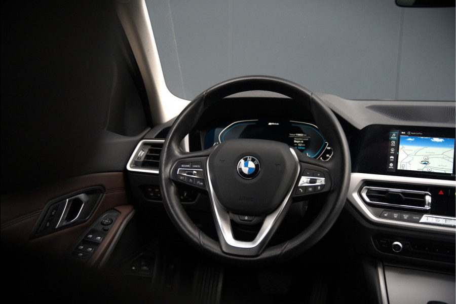 BMW 3 Serie Touring 320e xDrive Business Edition Plus Sport | Laser Led | Vol Leer | Stuurverwarming | Stoelverwarming | Keyless | Head-Up Display | Apple Carplay | Navigatie | SOH 86%