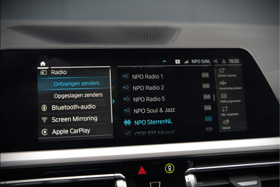 BMW 3 Serie Touring 320e xDrive Business Edition Plus Sport | Laser Led | Vol Leer | Stuurverwarming | Stoelverwarming | Keyless | Head-Up Display | Apple Carplay | Navigatie | SOH 86%