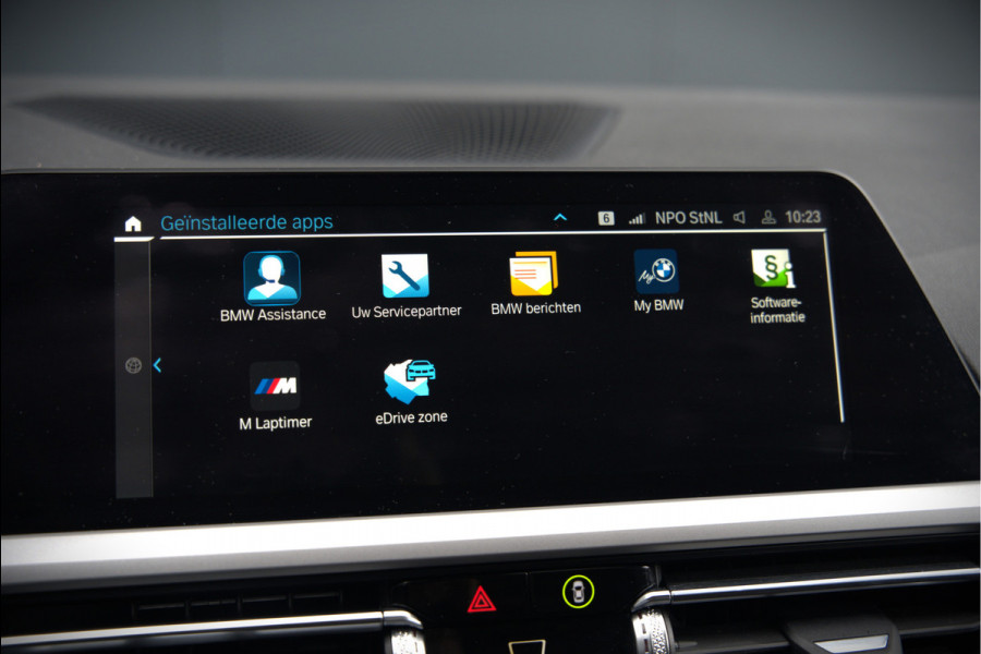 BMW 3 Serie Touring 320e xDrive Business Edition Plus Sport | Laser Led | Vol Leer | Stuurverwarming | Stoelverwarming | Keyless | Head-Up Display | Apple Carplay | Navigatie | SOH 86%
