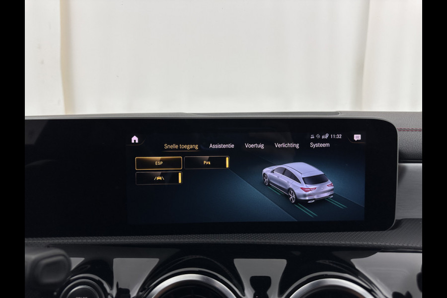 Mercedes-Benz CLA-Klasse Shooting Brake 200 AMG-Sportpack Business Solution (INCL-BTW) Aut. *LEATHER-MICROFIBRE | FULL-LED | HEATED-SPORTSEATS | DIGI-COCKPIT | DAB+ | NAVI-FULLMAP | CAMERA | PRIVACYGLASS | SHIFTPADDLES | 18''ALU*