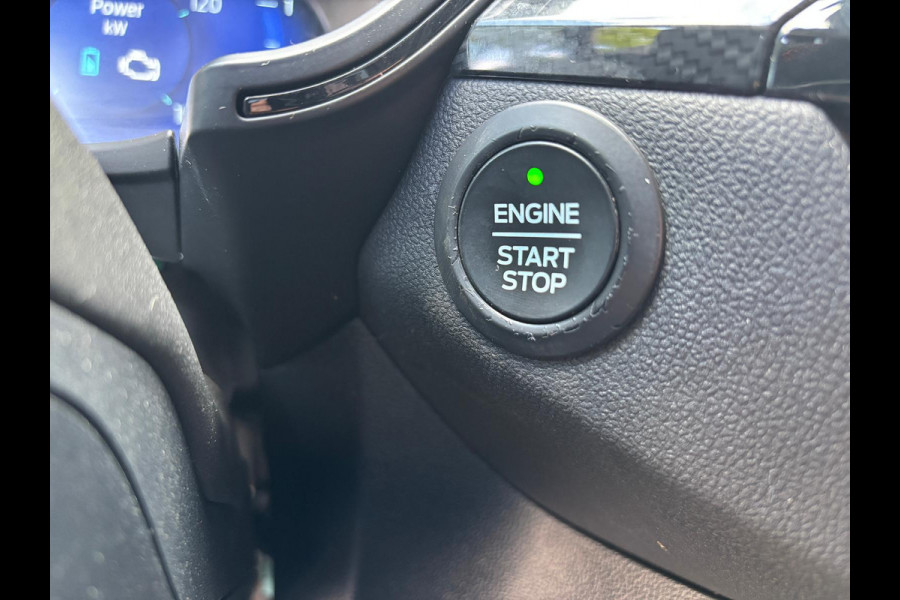 Ford Kuga 2.5 PHEV ST-Line Camera Navigatie LMV velgen Adaptive Cruise Control