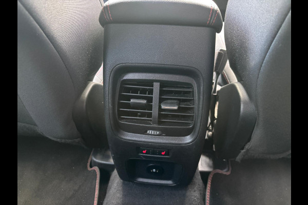 Ford Kuga 2.5 PHEV ST-Line Camera Navigatie LMV velgen Adaptive Cruise Control