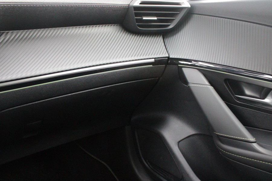 Peugeot 208 1.2 Hybrid 145PK AUTOMAAT GT | NAVIGATIE | DRAADLOZE APPLE CARPLAY/ANDROID AUTO | CAMERA VOOR + ACHTER | FULL LED KOPLAMPEN | LICHTMETALEN VELGEN 17" | DODEHOEK DETECTIE | DRAADLOZE TELEFOONLADER | KEYLESS ENTRY/START | DAB+ RADIO | ADAPTIVE CRUISE CONTROL |