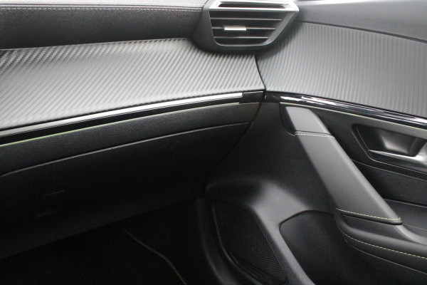 Peugeot 208 1.2 Hybrid 145PK AUTOMAAT GT | NAVIGATIE | DRAADLOZE APPLE CARPLAY/ANDROID AUTO | CAMERA VOOR + ACHTER | FULL LED KOPLAMPEN | LICHTMETALEN VELGEN 17" | DODEHOEK DETECTIE | DRAADLOZE TELEFOONLADER | KEYLESS ENTRY/START | DAB+ RADIO | ADAPTIVE CRUISE CONTROL |
