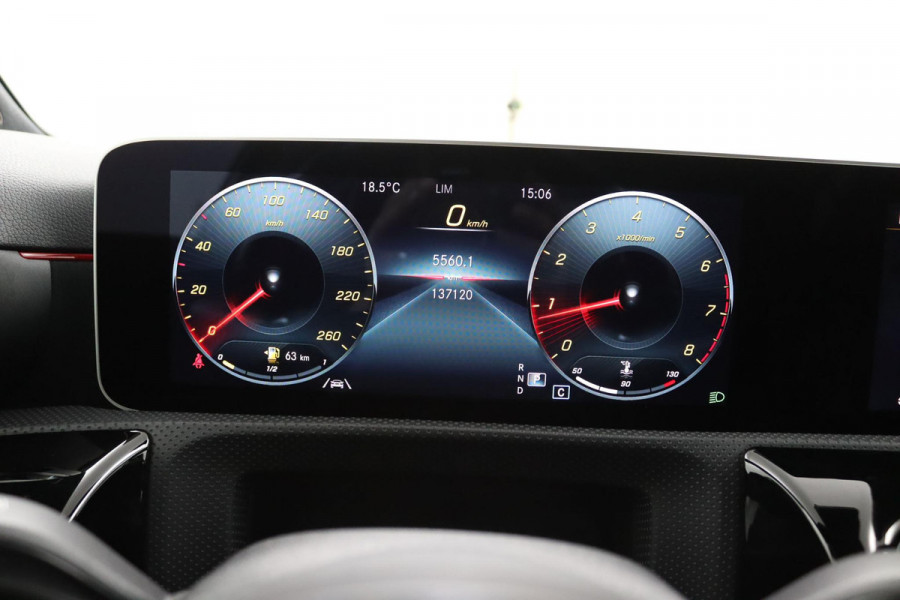 Mercedes-Benz A-Klasse 180 Business Solution AMG*NAVI*CAM*CRUISE*LED*TEL*