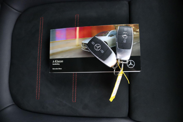 Mercedes-Benz A-Klasse 180 Business Solution AMG*NAVI*CAM*CRUISE*LED*TEL*