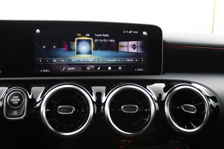 Mercedes-Benz A-Klasse 180 Business Solution AMG*NAVI*CAM*CRUISE*LED*TEL*