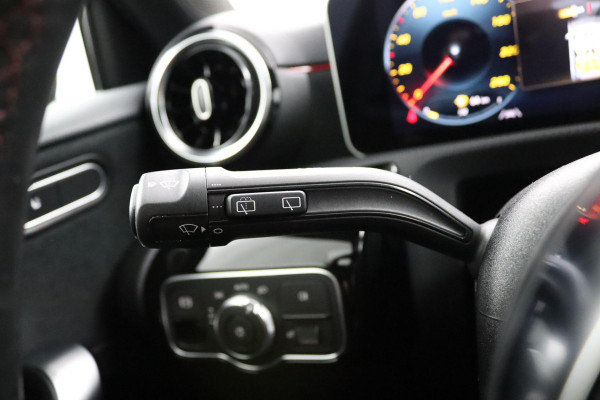Mercedes-Benz A-Klasse 180 Business Solution AMG*NAVI*CAM*CRUISE*LED*TEL*