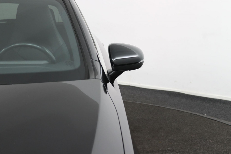 Mercedes-Benz A-Klasse 180 Business Solution AMG*NAVI*CAM*CRUISE*LED*TEL*
