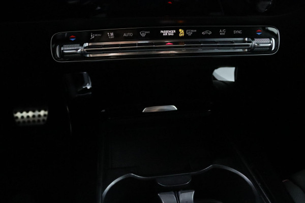 Mercedes-Benz A-Klasse 180 Business Solution AMG*NAVI*CAM*CRUISE*LED*TEL*