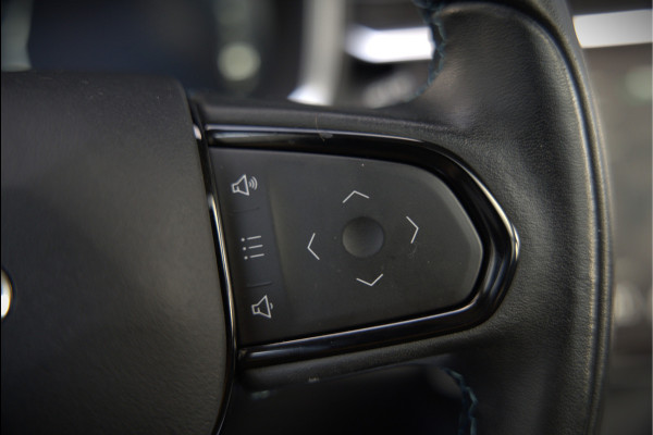 Lynk & Co 01 1.5 | Panoramadak | Stoelverwarming | Keyless | Apple Carplay | Adaptive Cruise Control | Infinity | Navigatie | Camera | Parkeersensoren | SOH 95,88%