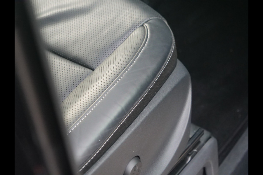 Mercedes-Benz V-Klasse V300d | 7persoons | | AMG | Exclusive | panorama | burmester | gekoelde stoelen | Vol!!