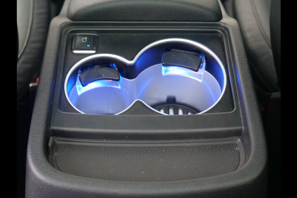Mercedes-Benz V-Klasse V300d | 7persoons | | AMG | Exclusive | panorama | burmester | gekoelde stoelen | Vol!!