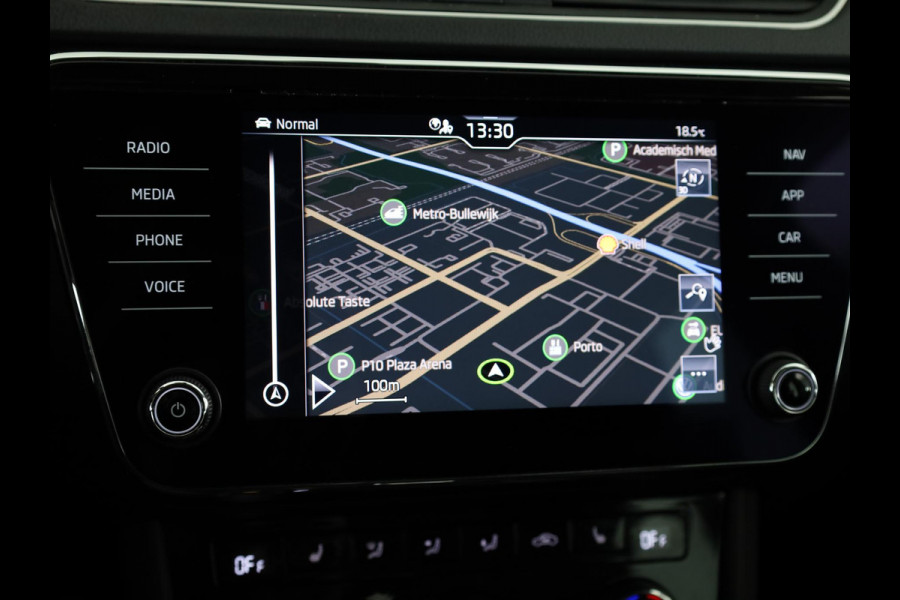 Škoda Superb Combi 1.4 TSI iV Business Edition 218PK PHEV | Navigatie | Parkeersensoren | Stoelverwarming | Keyless entry |