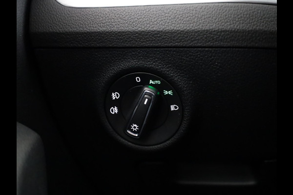 Škoda Superb Combi 1.4 TSI iV Business Edition 218PK PHEV | Navigatie | Parkeersensoren | Stoelverwarming | Keyless entry |