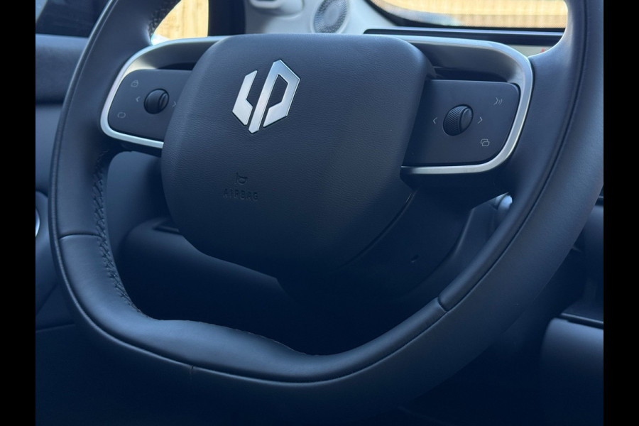 Leapmotor C10 Design ProMax AWD 81.9 kWh | 510 KM WLTP | 598 PK | Panoramadak | Leder | Elektrische Achterklep