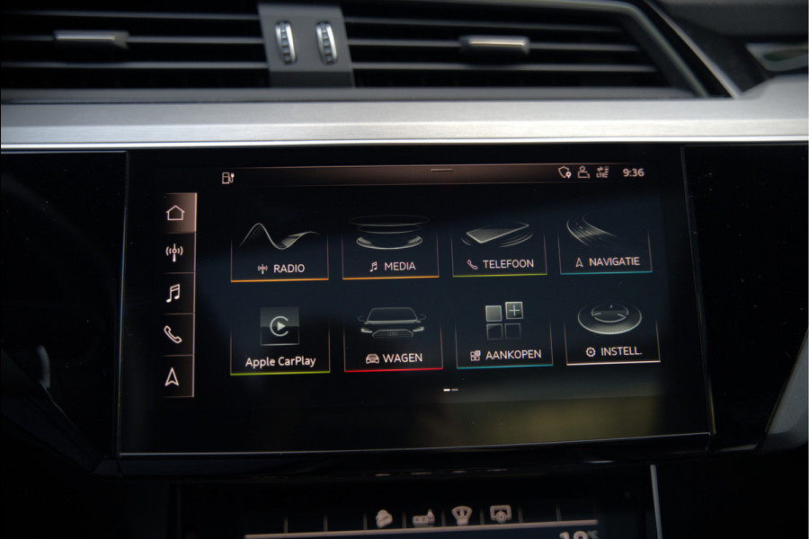 Audi e-tron e-tron 50 quattro Launch edition plus 71 kWh S-Line | Panoramadak | Bang & Olufsen | Head-Up Display | Stoelverwarming | Ambiance Verlichting | Adaptive Cruise Control | Memory Seat | Camera | SOH 87,89%