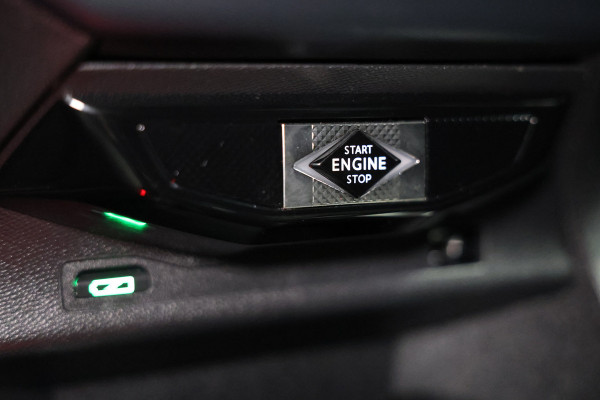 DS DS 3 Crossback E-Tense PERFORMANCE AVM VIRTUAL NAVI HEADUP CLIMA STOELVW PARKASS. "20