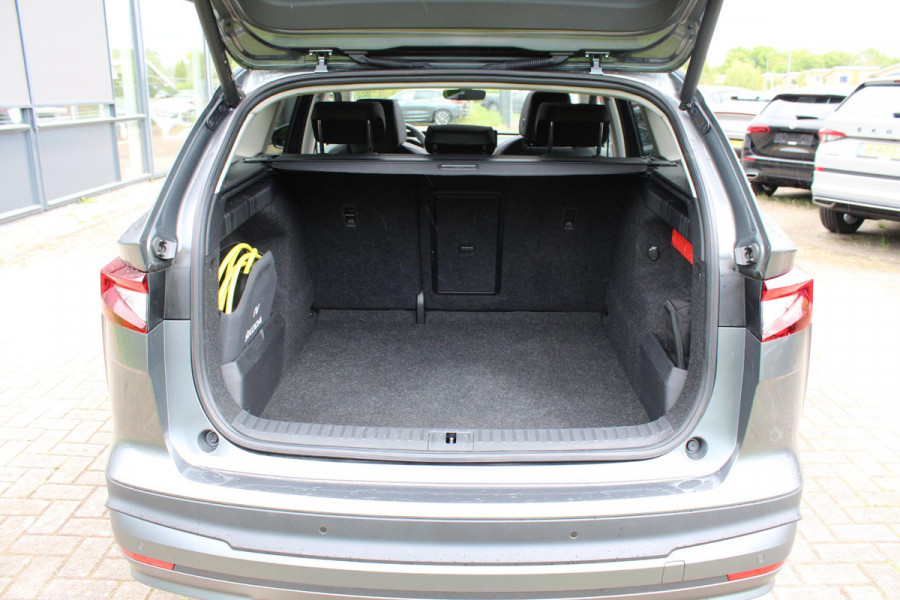 Škoda Enyaq 60 Business Edition 179 PK | Virtual Cockpit | Navigatie | Panorama-Dak | Stoelverwarming | Elektrische Stoelen met Geheugen | SOH 96,2%