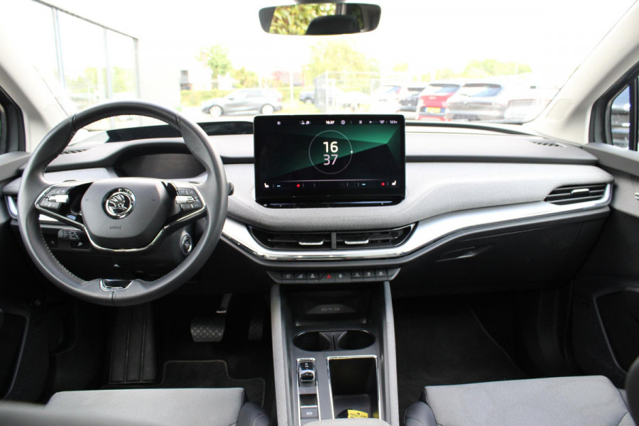 Škoda Enyaq 60 Business Edition 179 PK | Virtual Cockpit | Navigatie | Panorama-Dak | Stoelverwarming | Elektrische Stoelen met Geheugen | SOH 96,2%