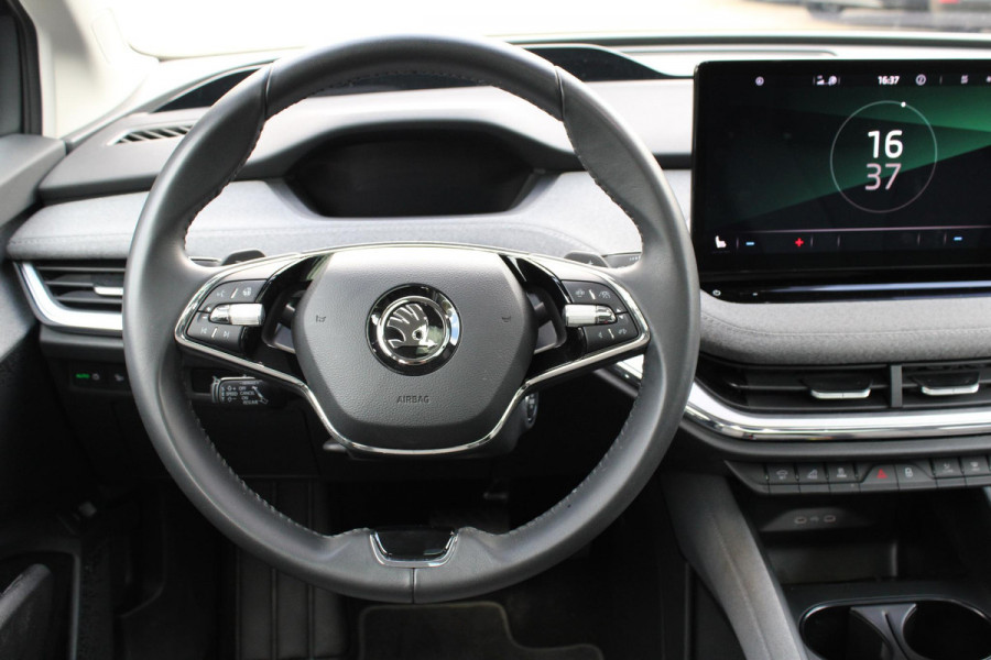 Škoda Enyaq 60 Business Edition 179 PK | Virtual Cockpit | Navigatie | Panorama-Dak | Stoelverwarming | Elektrische Stoelen met Geheugen | SOH 96,2%