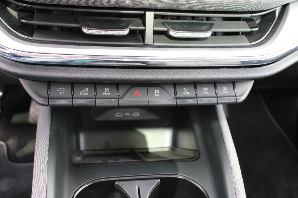 Škoda Enyaq 60 Business Edition 179 PK | Virtual Cockpit | Navigatie | Panorama-Dak | Stoelverwarming | Elektrische Stoelen met Geheugen | SOH 96,2%