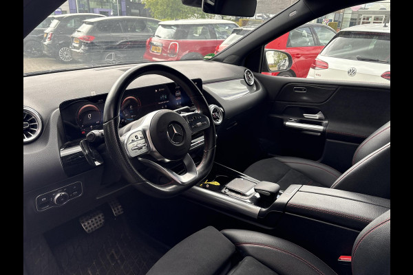 Mercedes-Benz B-Klasse 250 e AMG Line | 218pk PHEV | Wegklapbare Trekhaak | Stoelverwarming | Adaptive cruise control | Getint glas