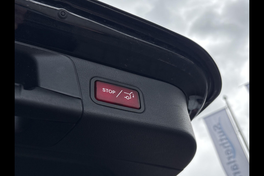 Mercedes-Benz B-Klasse 250 e AMG Line | 218pk PHEV | Wegklapbare Trekhaak | Stoelverwarming | Adaptive cruise control | Getint glas