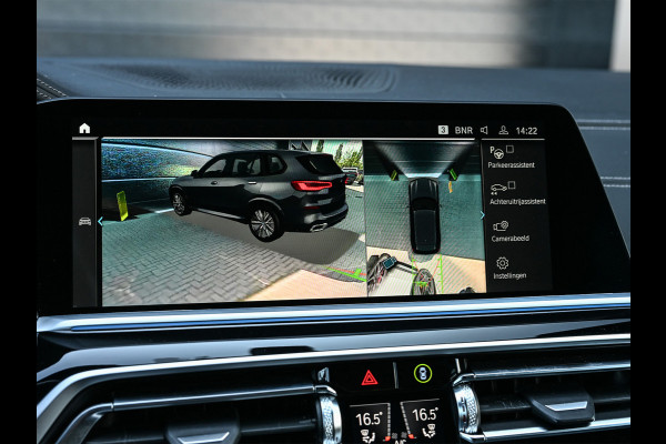 BMW X5 xDrive45e High executive M Sport | M-Seats | Luchtvering | Soft close | Comfort access | Trekhaak | Sky lounge |  Laser Light | Parking assistant plus | Head-Up | Night vision | Driving assistant prof. |