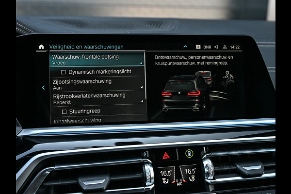 BMW X5 xDrive45e High executive M Sport | M-Seats | Luchtvering | Soft close | Comfort access | Trekhaak | Sky lounge |  Laser Light | Parking assistant plus | Head-Up | Night vision | Driving assistant prof. |