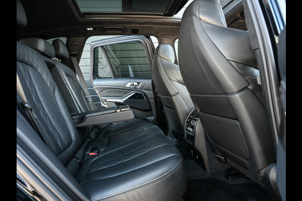 BMW X5 xDrive45e High executive M Sport | M-Seats | Luchtvering | Soft close | Comfort access | Trekhaak | Sky lounge |  Laser Light | Parking assistant plus | Head-Up | Night vision | Driving assistant prof. |