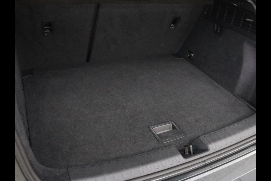 Audi A3 40 TFSIe Advanced edition | SOH 91,7% | Stoelverwarming | Carplay | Sportstoelen | Sfeerverlichting | Virtual Cockpit | Camera | Navigatie | Full LED | Bluetooth | Climate control | Cruise control | PHEV | Plug In