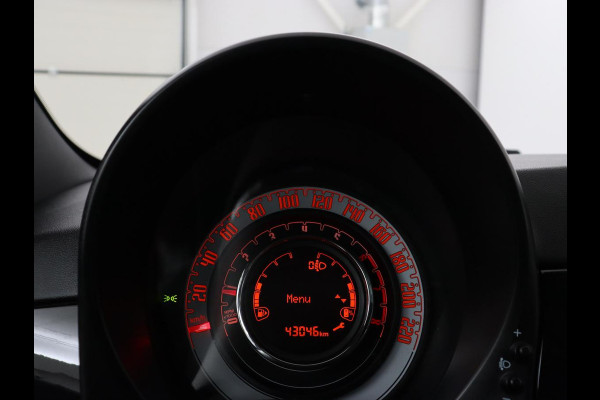 Fiat 500 1.0 Hybrid Dolcevita | Panoramadak | Half leder | Cruise control | Carplay | Climate control | Bluetooth | Lichtmetalen velgen