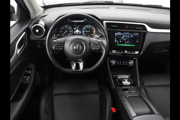 MG ZS EV Luxury 45 kWh | SOH 90,2% | Panoramadak | Leder | Stoelverwarming | Carplay | Side Assist | Adaptive cruise | Camera | Keyless | Navigatie