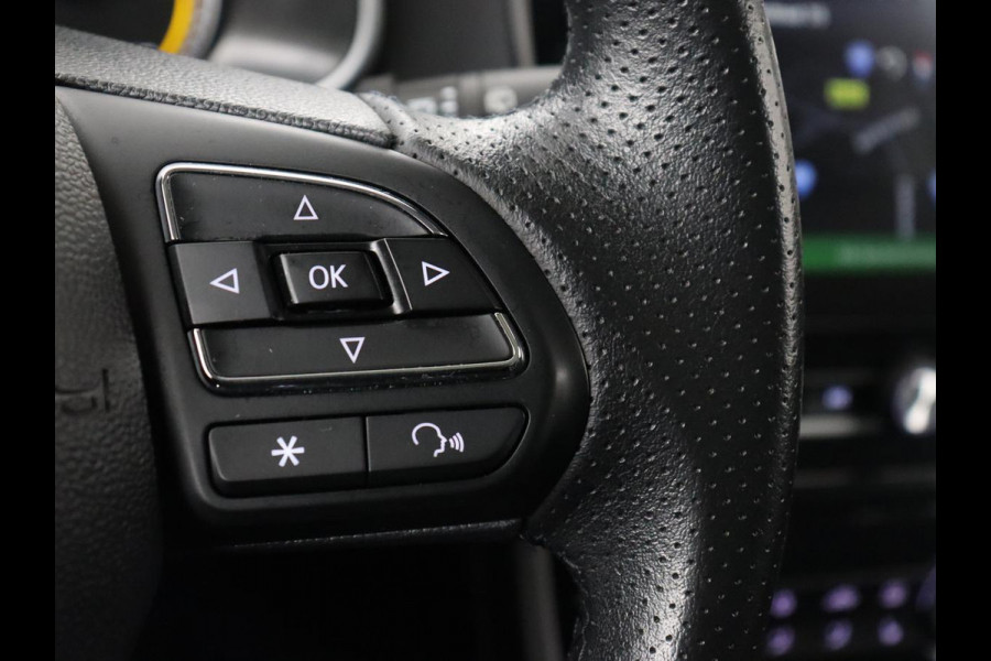 MG ZS EV Luxury 45 kWh | SOH 90,2% | Panoramadak | Leder | Stoelverwarming | Carplay | Side Assist | Adaptive cruise | Camera | Keyless | Navigatie