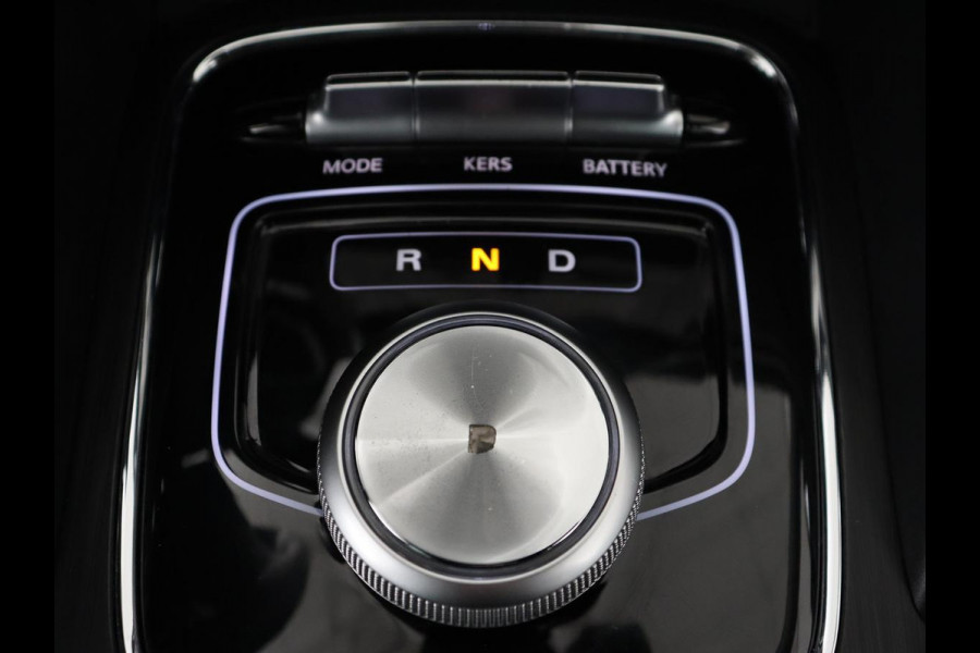 MG ZS EV Luxury 45 kWh | SOH 90,2% | Panoramadak | Leder | Stoelverwarming | Carplay | Side Assist | Adaptive cruise | Camera | Keyless | Navigatie