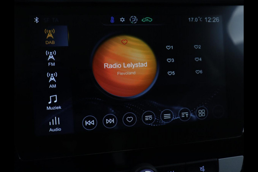 MG ZS EV Luxury 45 kWh | SOH 90,2% | Panoramadak | Leder | Stoelverwarming | Carplay | Side Assist | Adaptive cruise | Camera | Keyless | Navigatie
