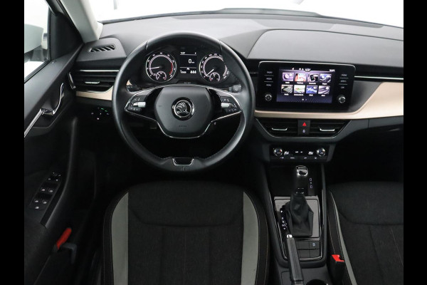 Škoda Kamiq 1.0 TSI Style | Automaat | Carplay | Keyless | Climate control | Full LED | Parkeerhulp | Cruise control | Bluetooth | Regensensor | Getint glas