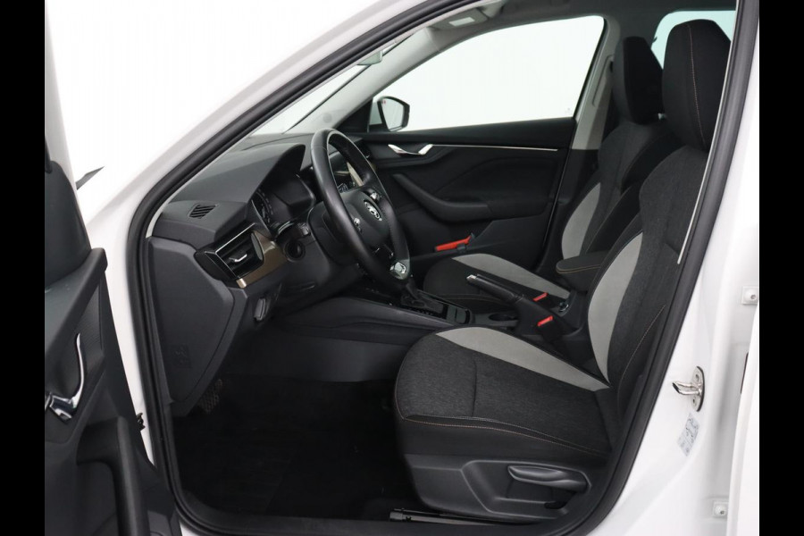 Škoda Kamiq 1.0 TSI Style | Automaat | Carplay | Keyless | Climate control | Full LED | Parkeerhulp | Cruise control | Bluetooth | Regensensor | Getint glas