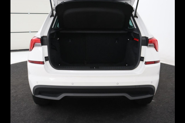 Škoda Kamiq 1.0 TSI Style | Automaat | Carplay | Keyless | Climate control | Full LED | Parkeerhulp | Cruise control | Bluetooth | Regensensor | Getint glas