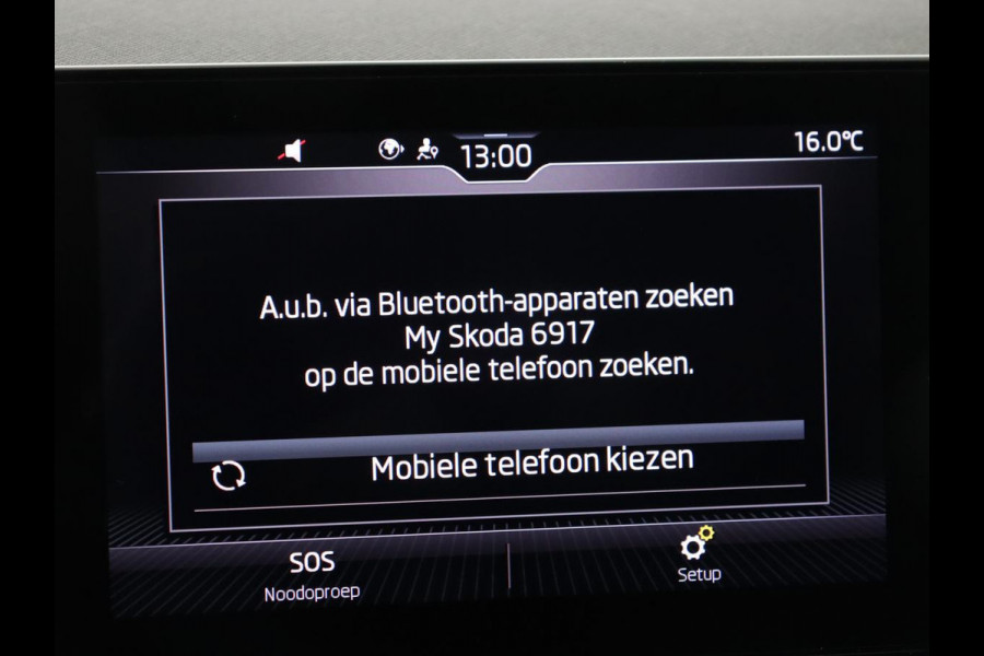 Škoda Kamiq 1.0 TSI Style | Automaat | Carplay | Keyless | Climate control | Full LED | Parkeerhulp | Cruise control | Bluetooth | Regensensor | Getint glas