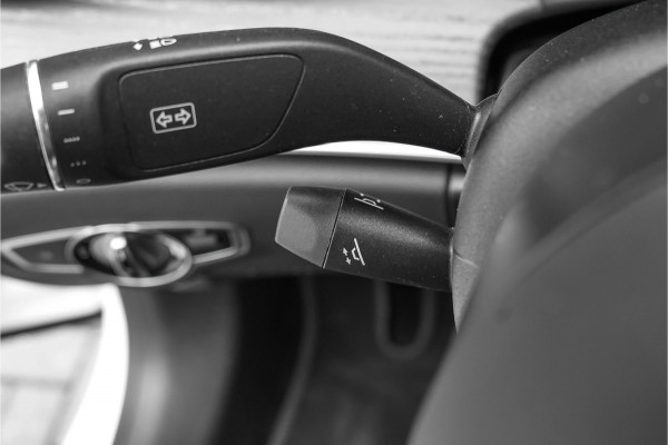 Mercedes-Benz E-Klasse Cabrio 450 4MATIC AMG Line Distronic Memory Burmester