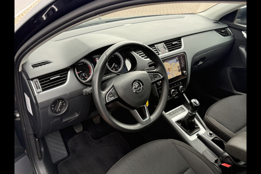Škoda Octavia Combi 1.5 TSI 150pk Style | Pano dak | Trekhaak