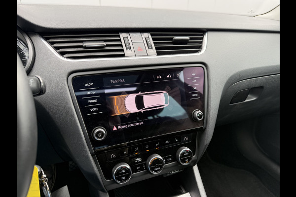 Škoda Octavia Combi 1.5 TSI 150pk Style | Pano dak | Trekhaak