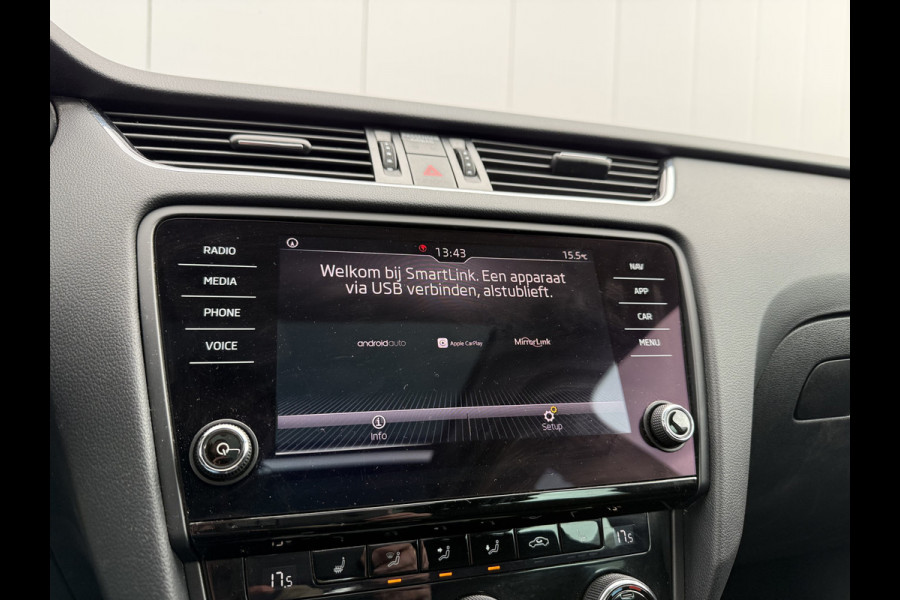 Škoda Octavia Combi 1.5 TSI 150pk Style | Pano dak | Trekhaak
