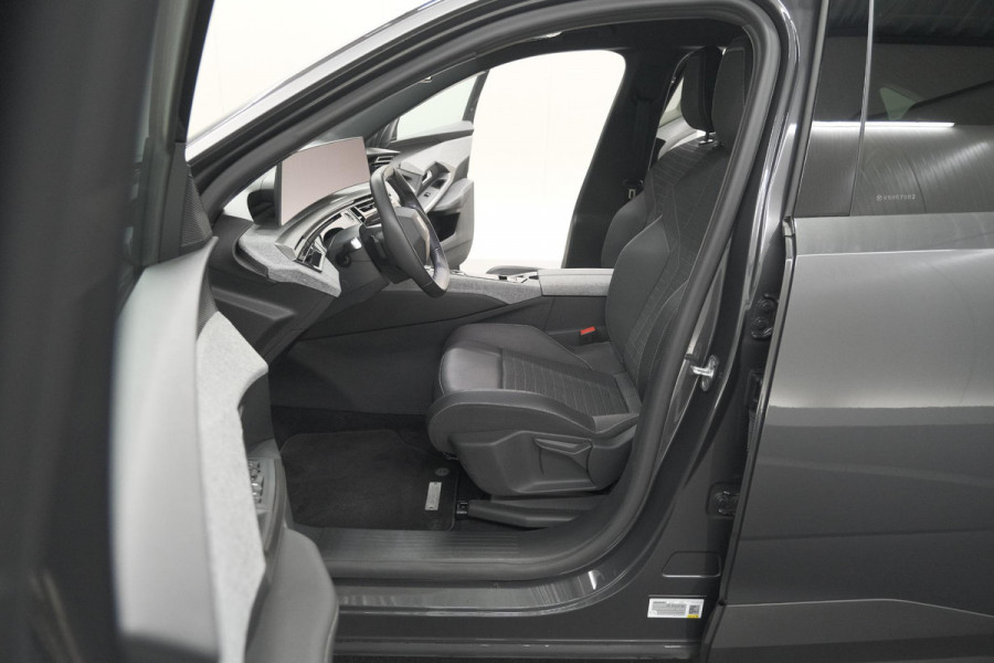Peugeot E-3008 Allure 73 kWh | 11 KW Lader | Camera | Panoramic Navigation pack