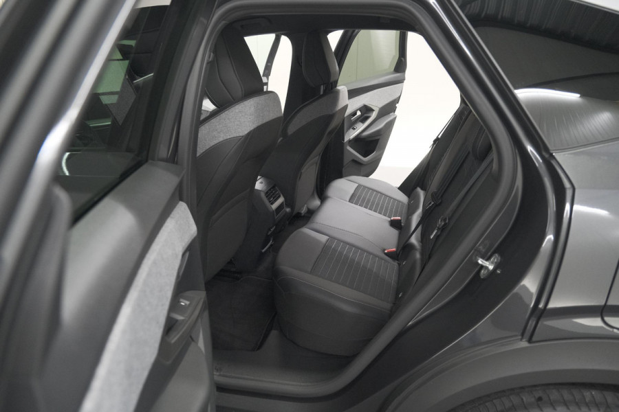 Peugeot E-3008 Allure 73 kWh | 11 KW Lader | Camera | Panoramic Navigation pack